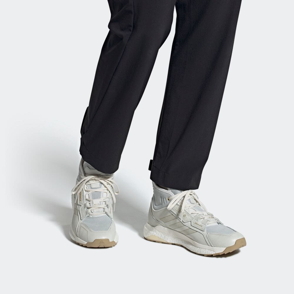 (WMNS) adidas Terrex Free Hyperblue Mid 'Wonder White' S29059