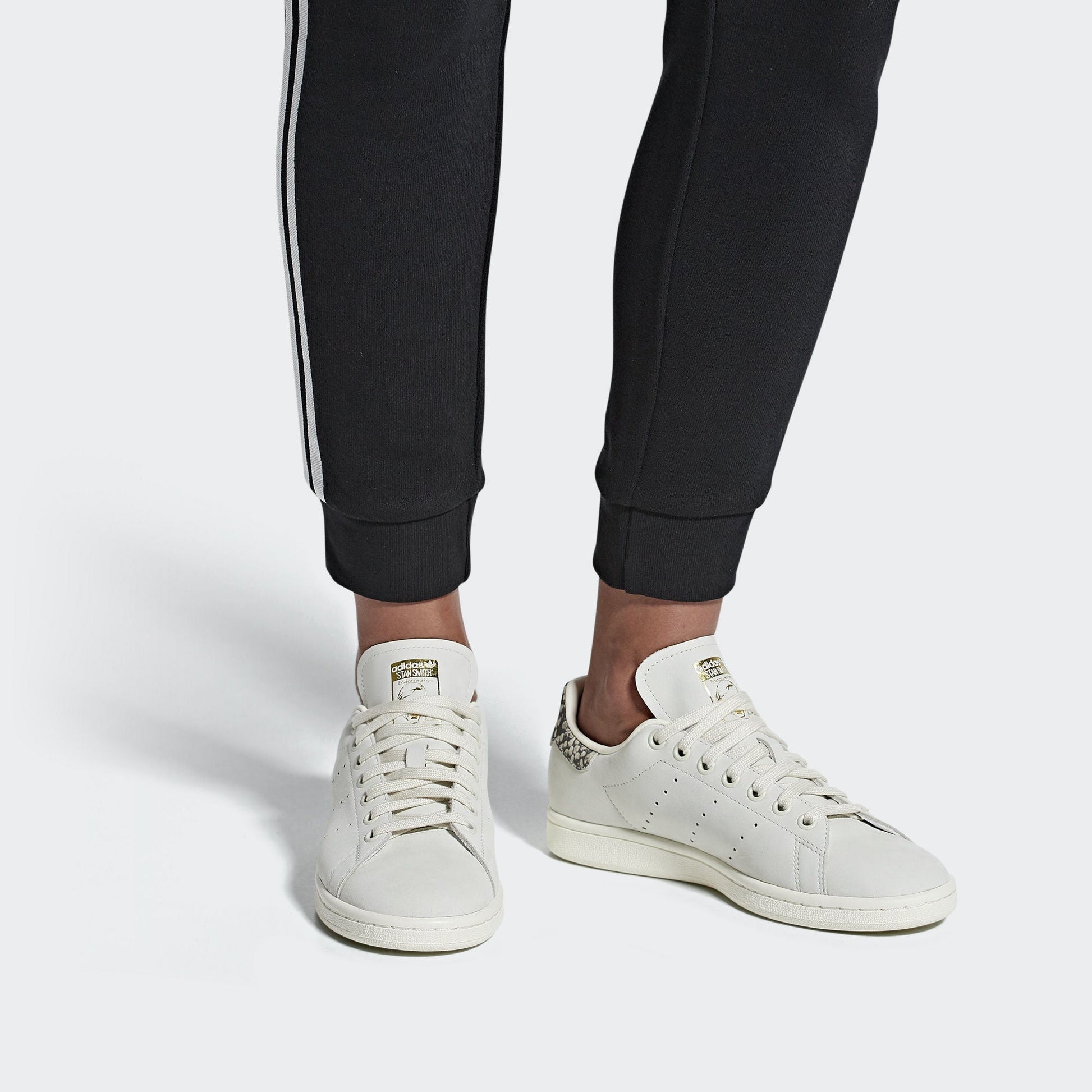 (WMNS) adidas originals Stan Smith Sneakers 'White Cream' F34304