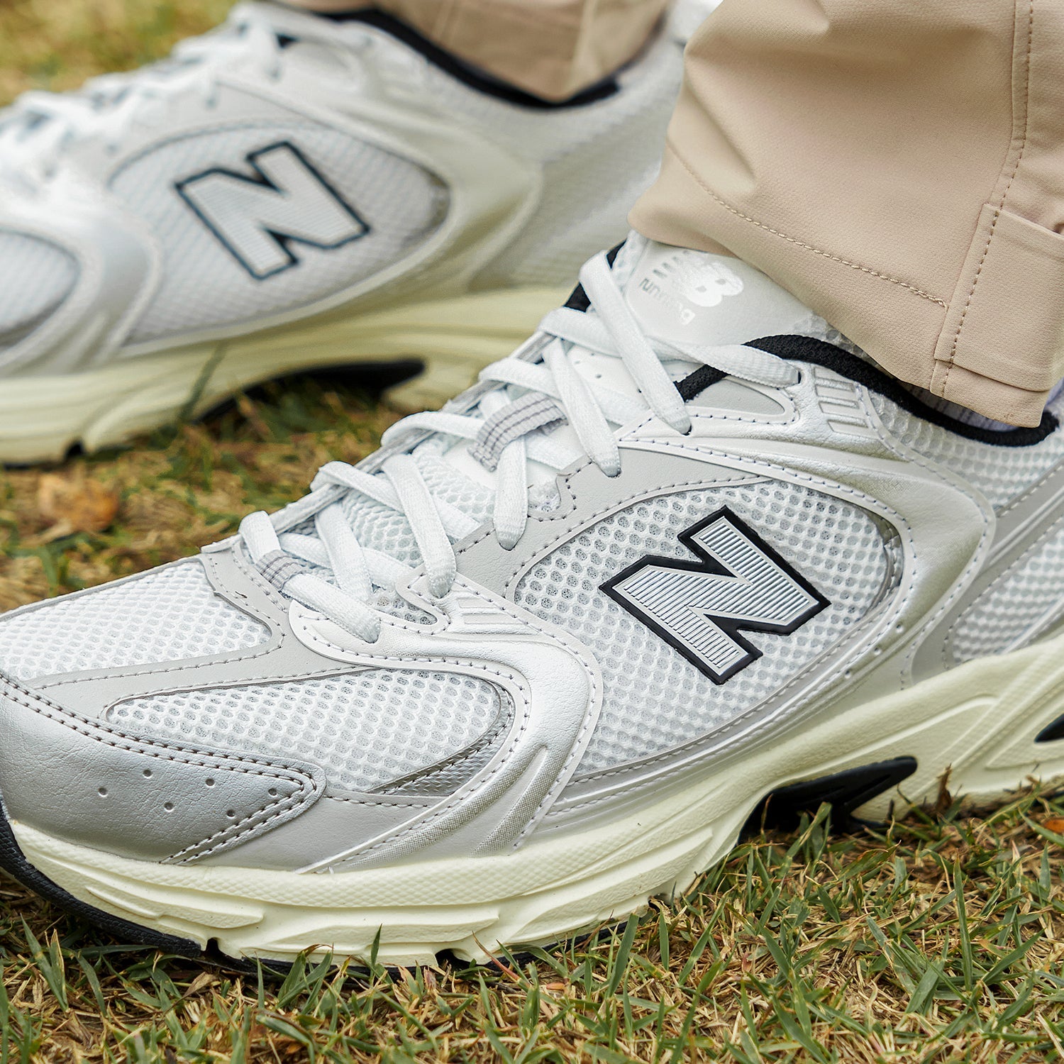 New Balance 530 'Silver Black' MR530TA