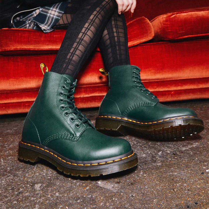 (WMNS) Dr. Martens 1460 Pascal Virginia waterproof Wear-resistant Mid Tops Martin boots Green 26902328