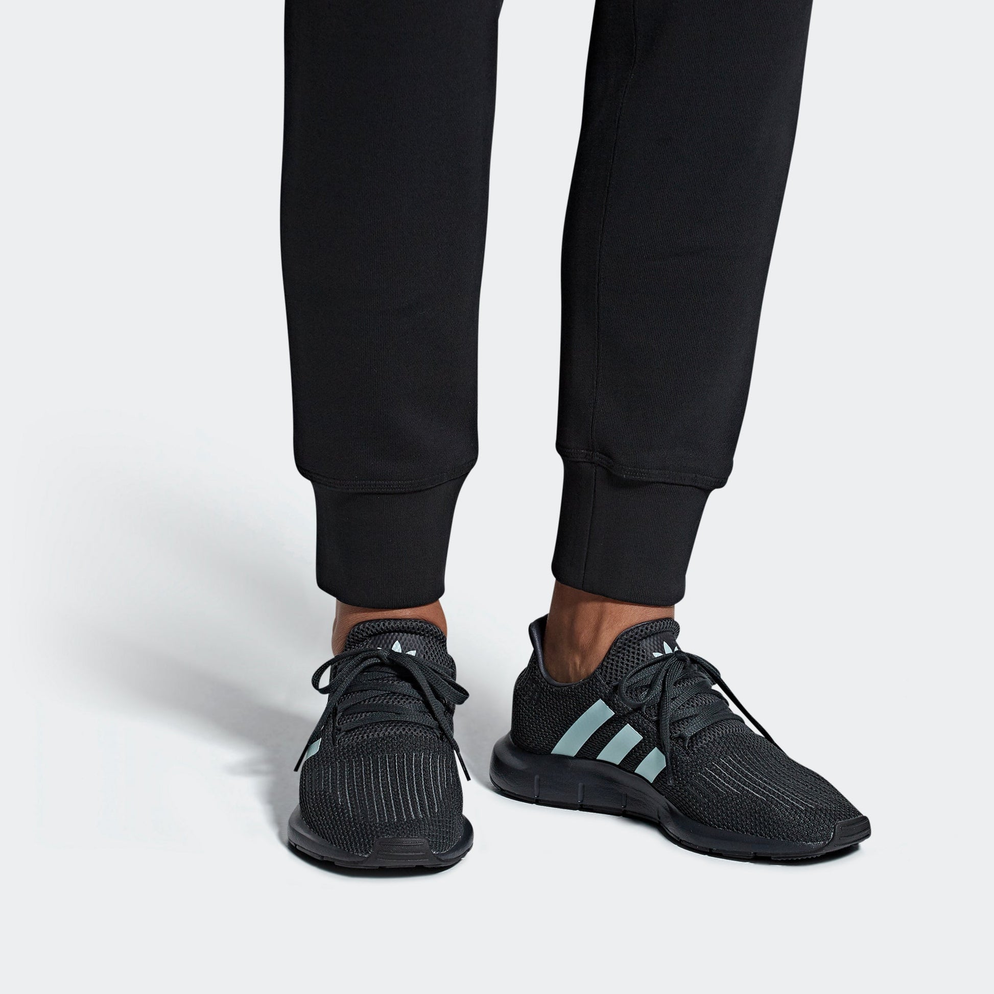 adidas originals Swift Run D96644