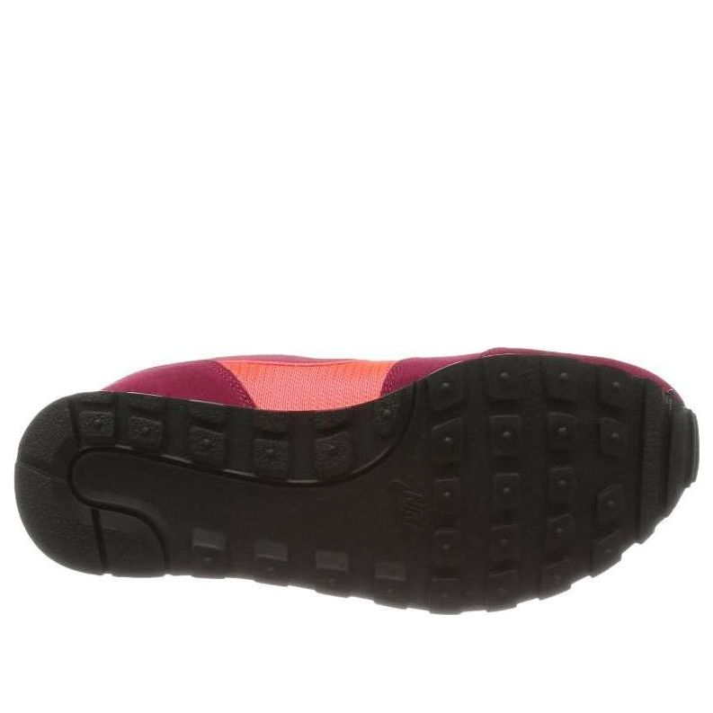 (WMNS) Nike MD Runner 2 'Noble Red' 749869-600