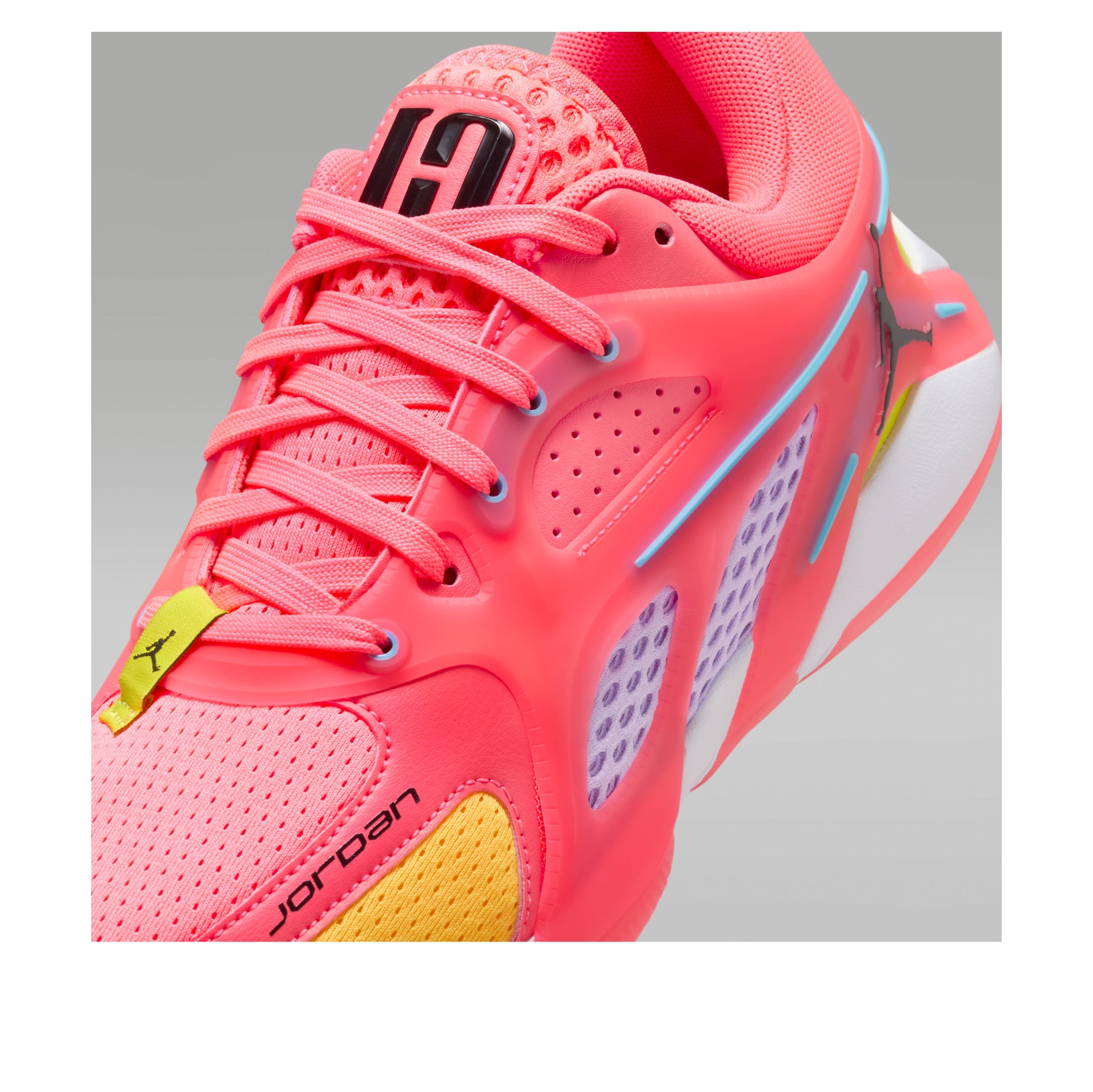(WMNS) Air Jordan Heir Series PF 'Be Seen' FZ2473-601