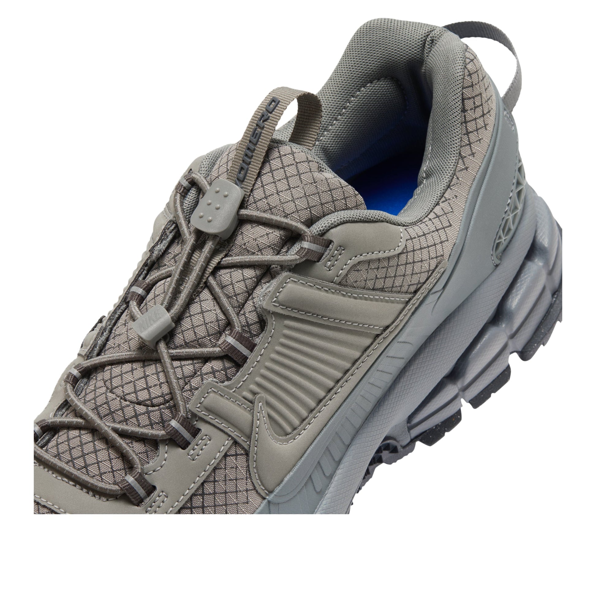 Nike Air Zoom Vomero Roam 'Metallic Pewter Cool Grey'  HV6901-001