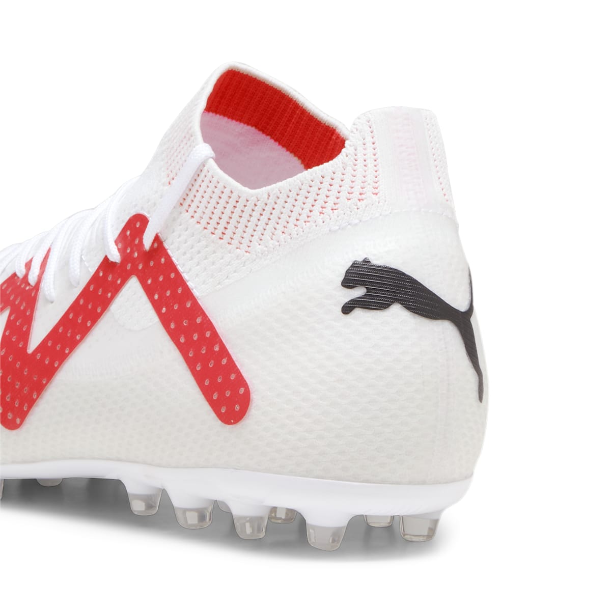 PUMA Future Pro MG 'White Black Fire Orchid' 107363-01