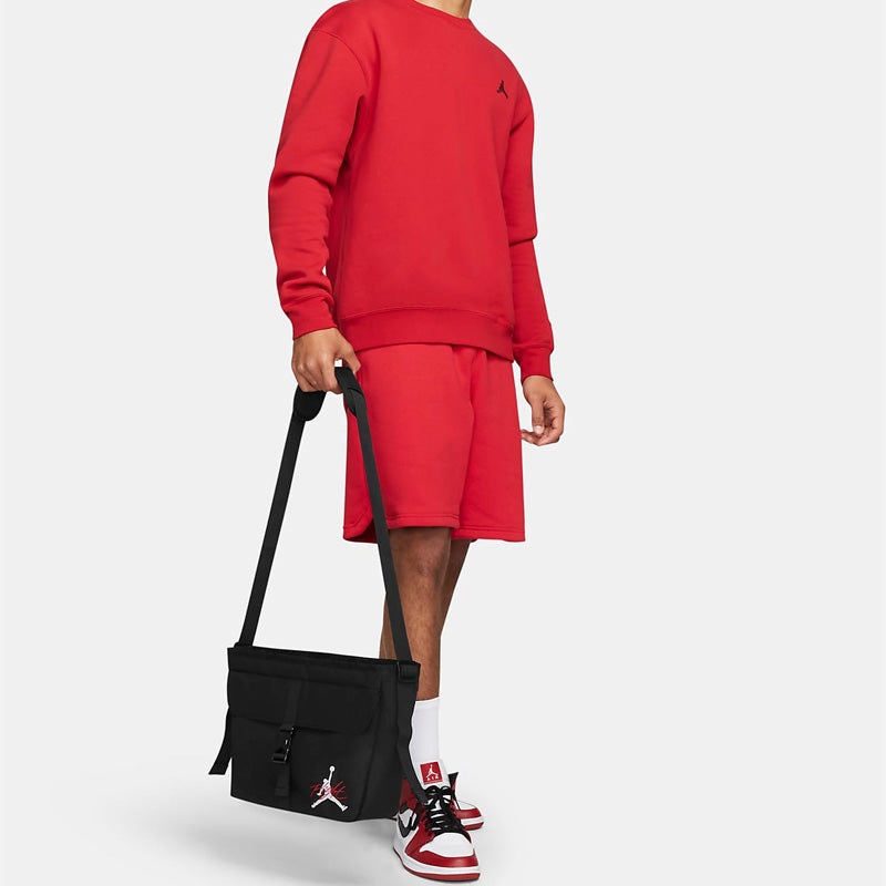 Air Jordan Unisex Printing Logo Flip Cover Single-Shoulder Bag Black DV5362-010