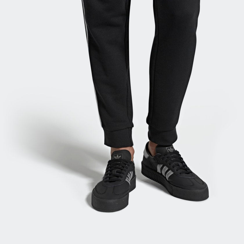 (WMNS) adidas Sambarose 'Black Silver' EE4682