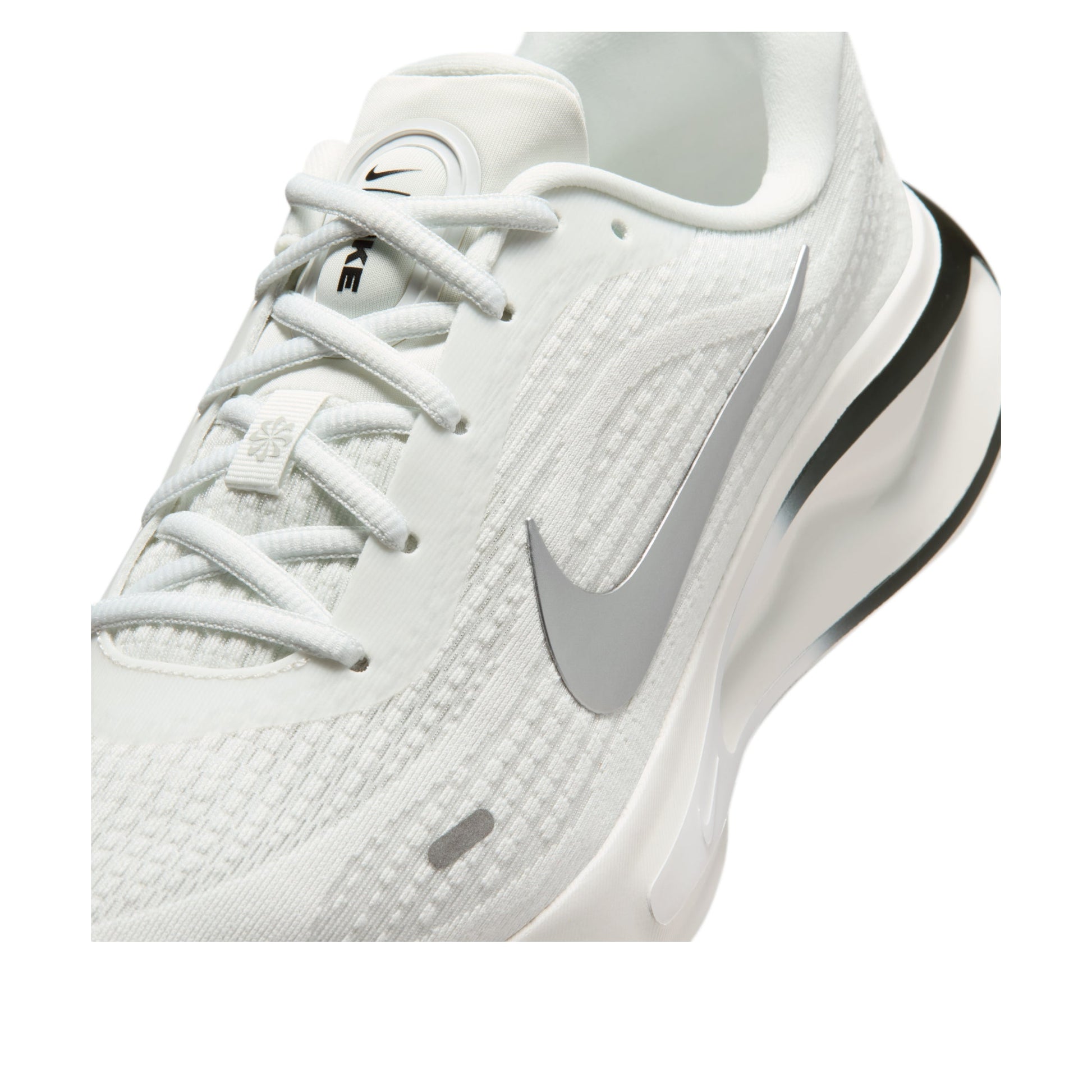 Nike Journey Run 'Summit White Metallic Silver' FN0228-122