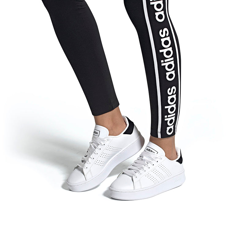 (WMNS) adidas Advantage Bold 'White Black' EF1034