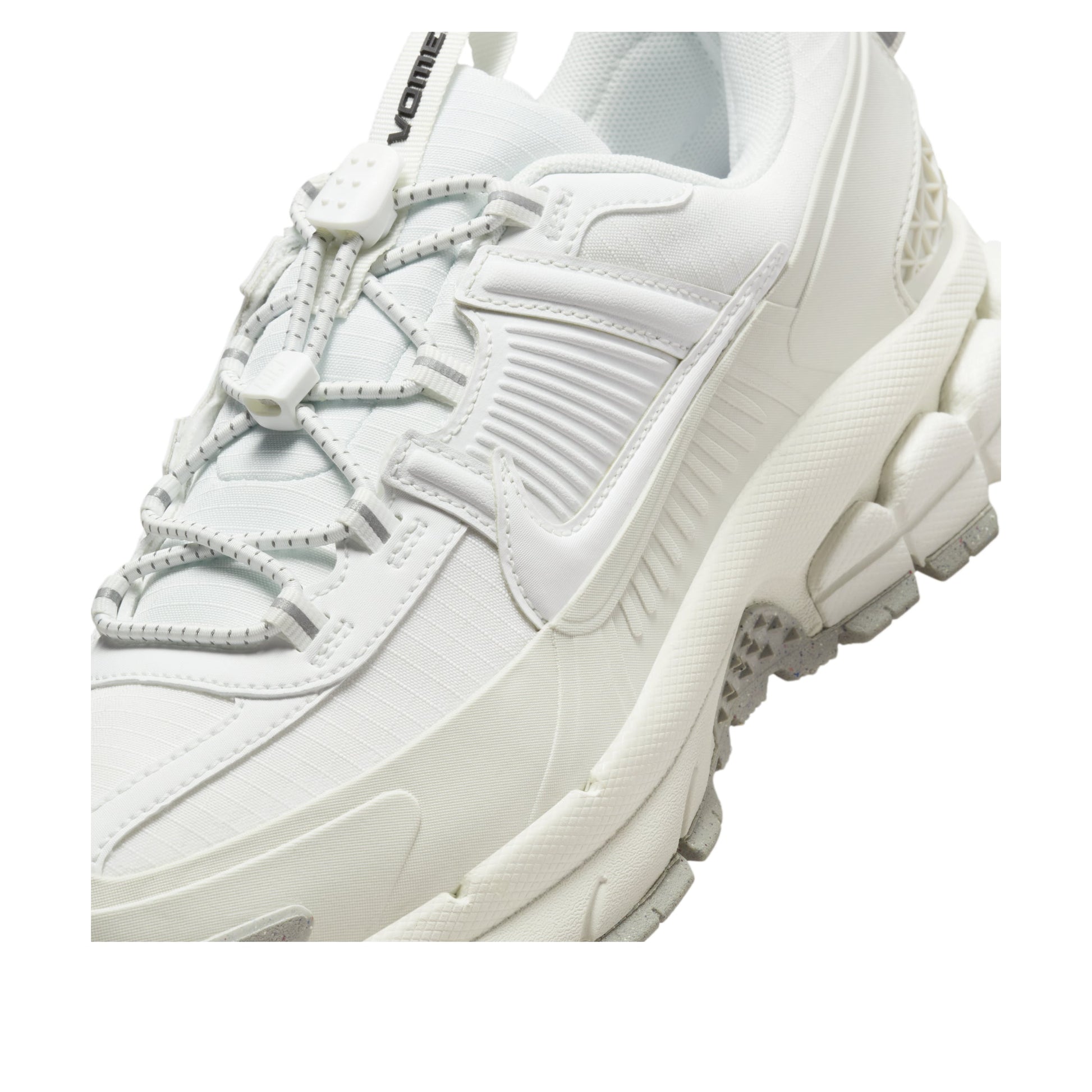(WMNS) Nike Air Zoom Vomero Roam 'Summit White Light Bone'  HV6410-100