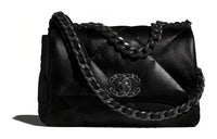 CHANEL Sheepskin Shoulder Bag Crossbody Bag Small Size Women's Black