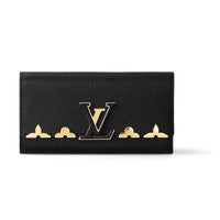 LOUIS VUITTON Capucines Wallet