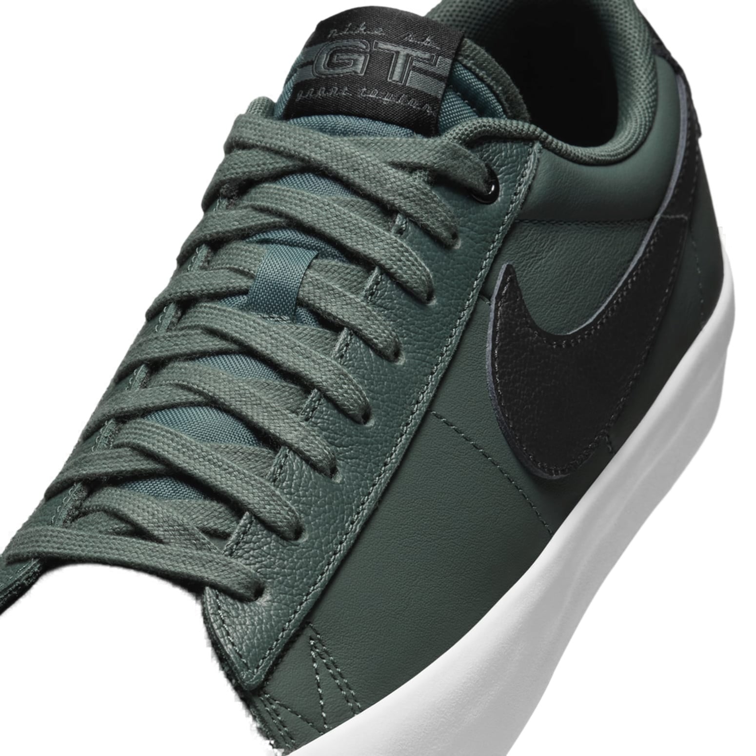 Nike SB Blazer Low Pro GT 'Vintage Green White' DV1226-300