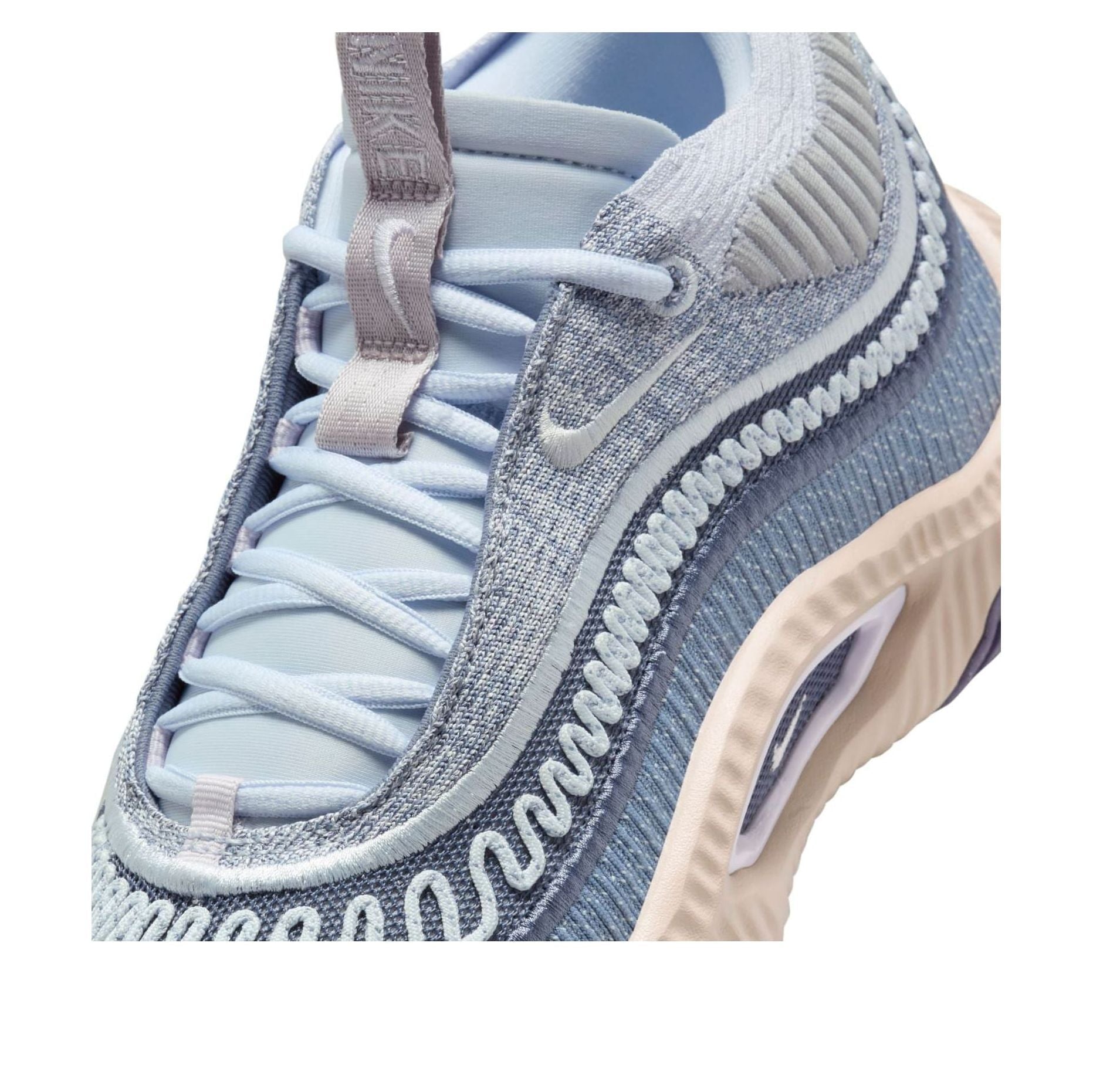 (WMNS) Nike Cosmic Unity 3 'Be True To Her School' FV3526-010