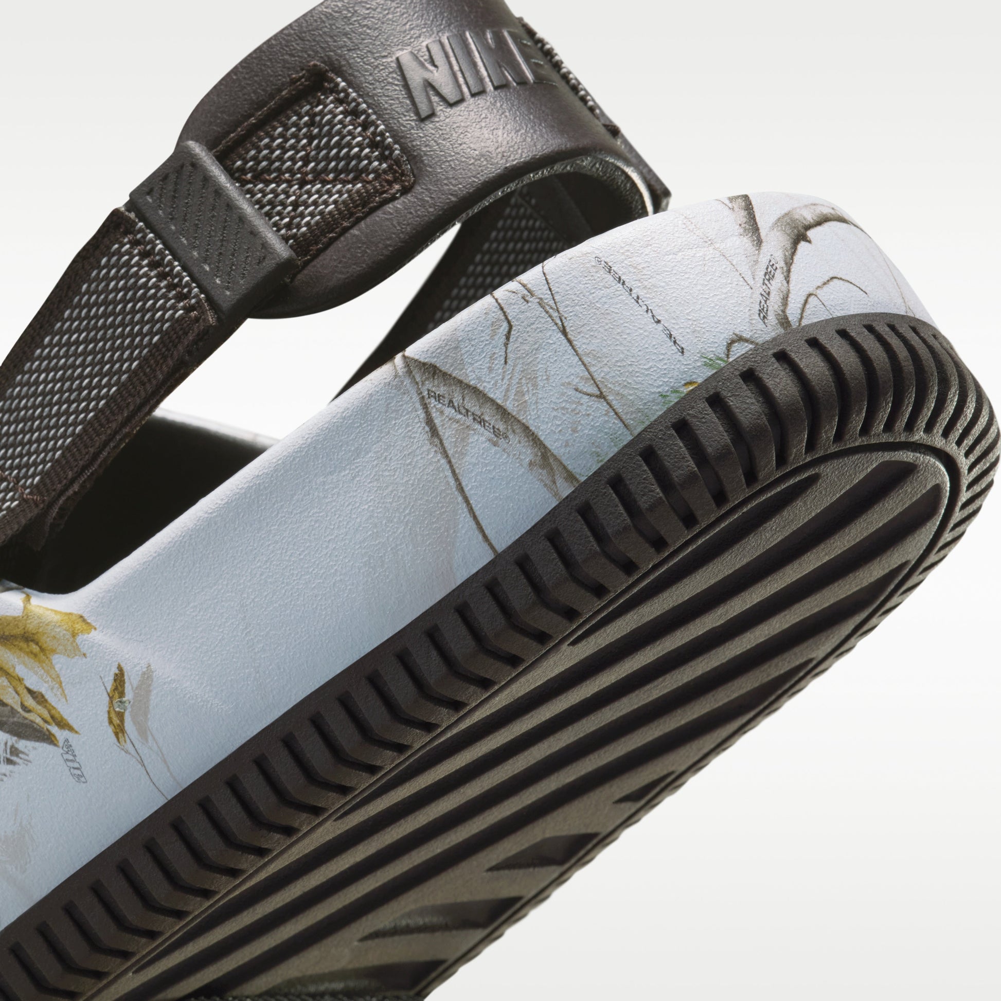 Nike Clam Real Tree Mules 'Light Blue Velvet Brown'  HV6255-201