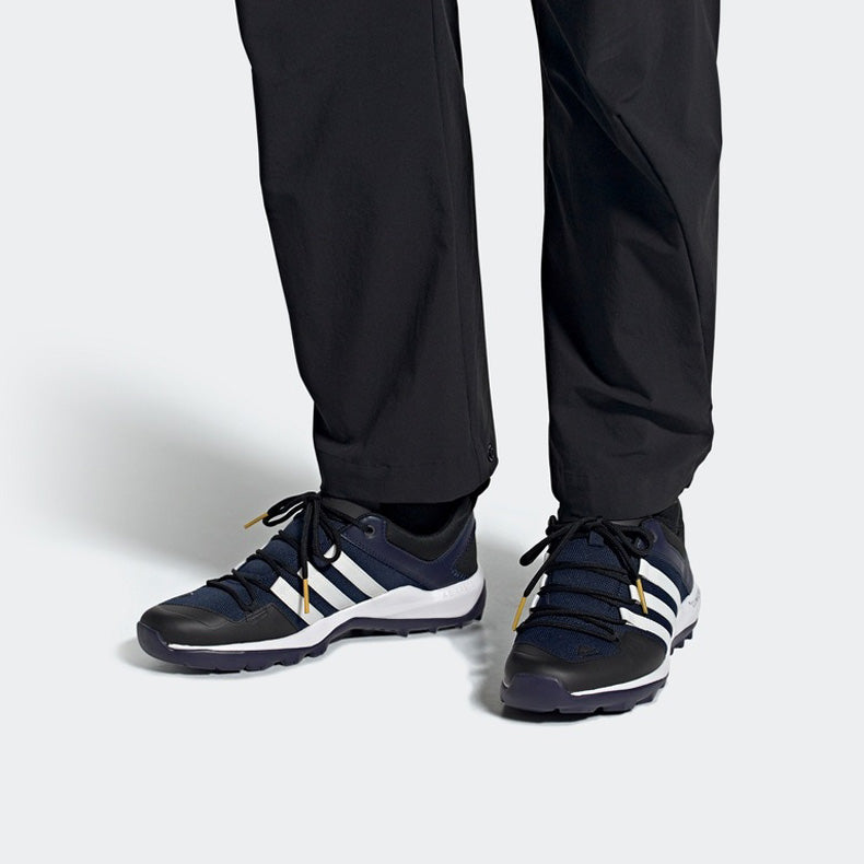 adidas Daroga Plus Canvas EF8999