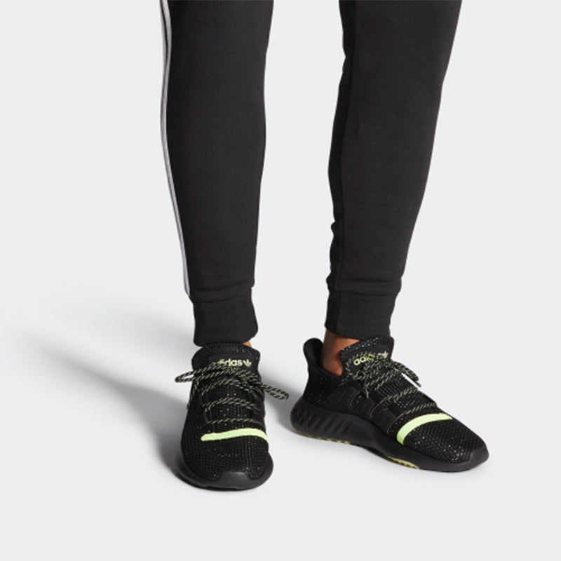 adidas Tubular Dusk 'Black Yellow' CG7112