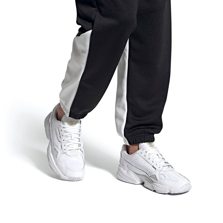 (WMNS) adidas Falcon 'Cloud White' FV1116