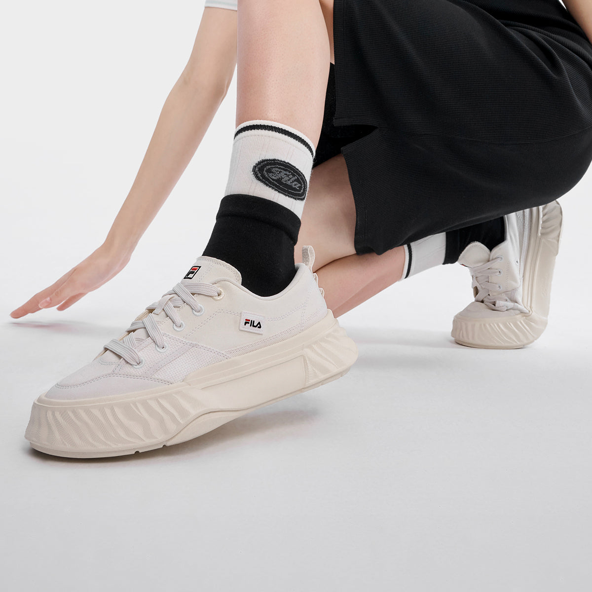 (WMNS) FILA FOSSO2023  'White' F12W322301FWA