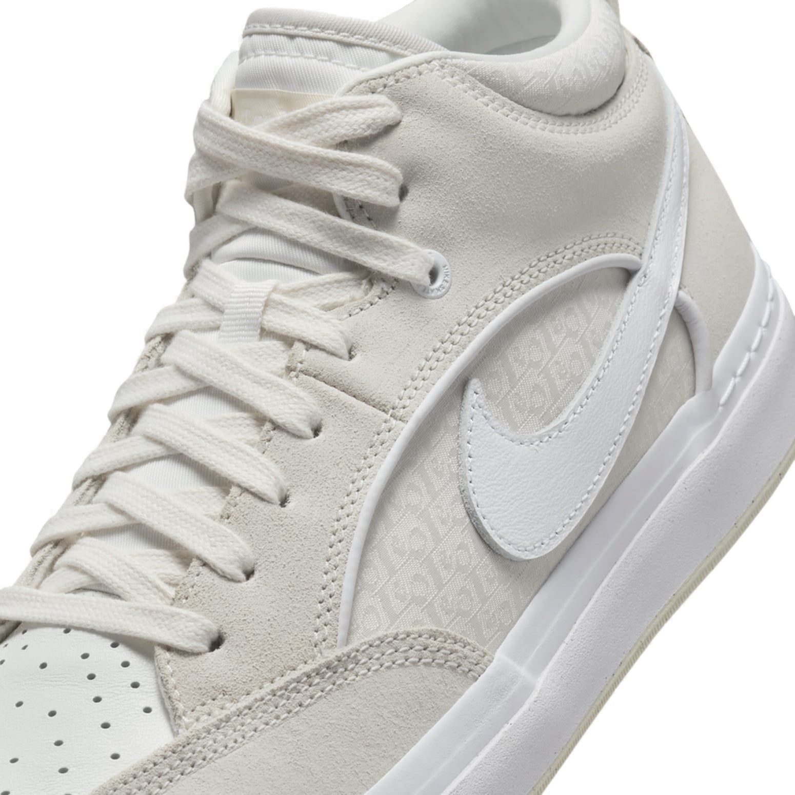 Nike SB React Leo 'Phantom Summit White' DX4361-004
