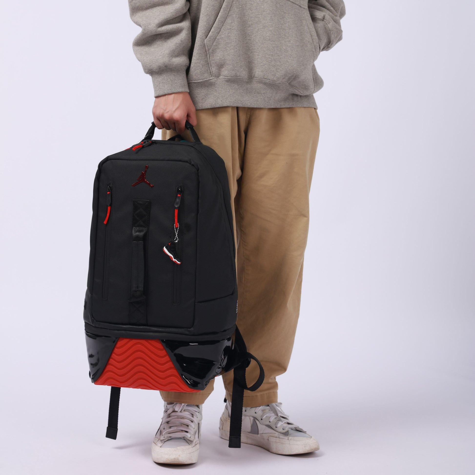 Air Jordan AJ11 Backpack 'Bred' DV1872-010