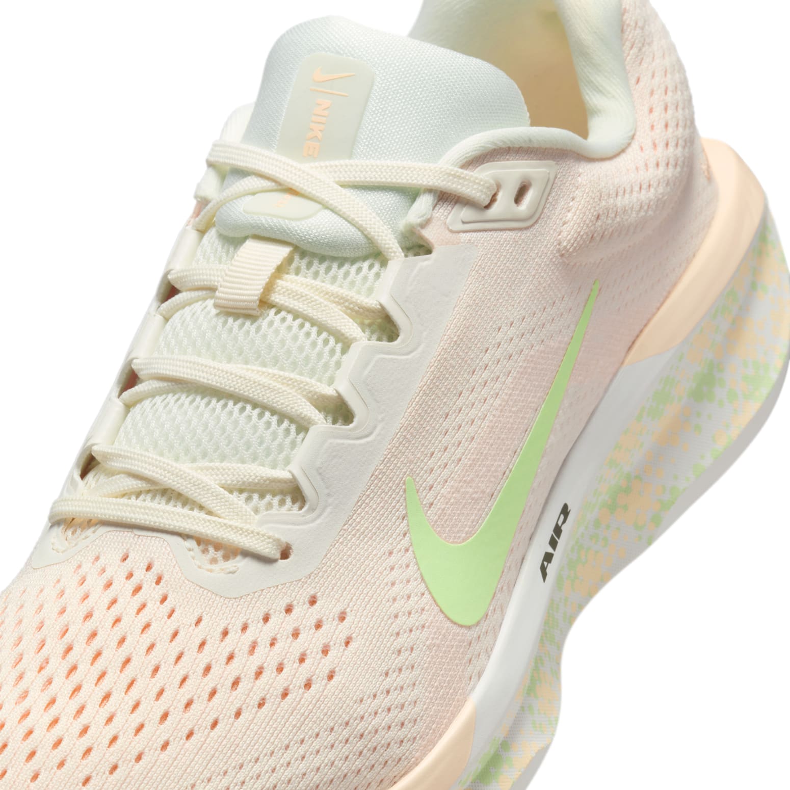 (WMNS) Nike Air Zoom Winflo 11 'Summit White Green' HJ7807-133