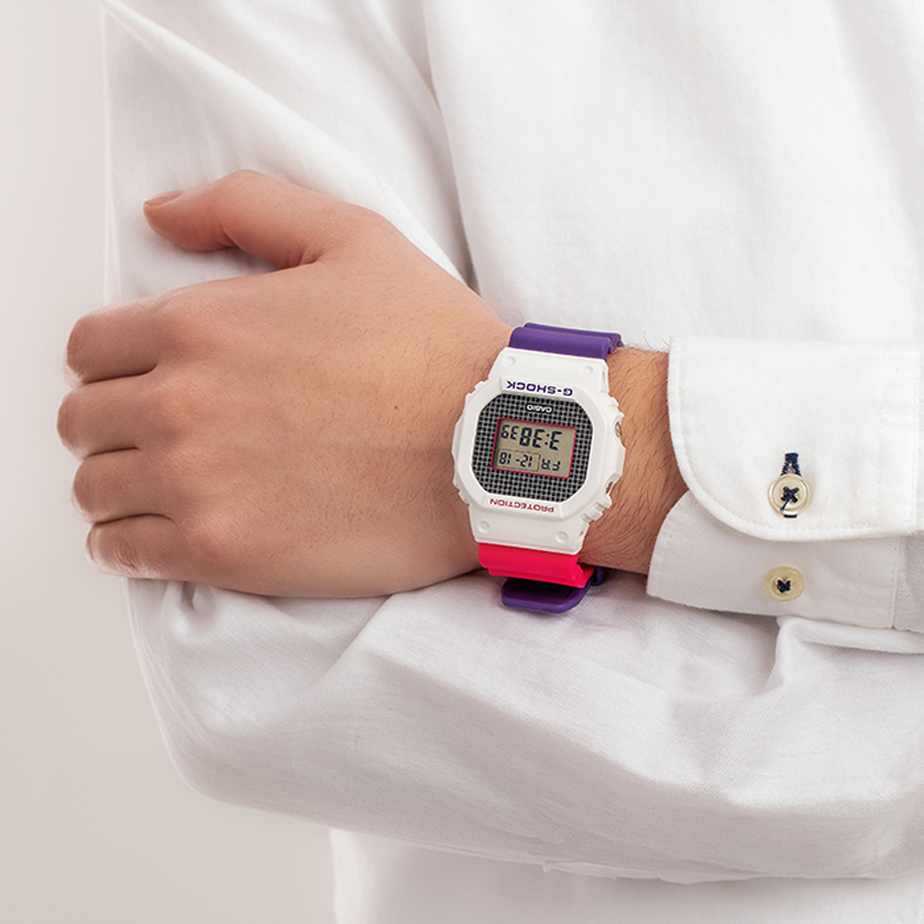 CASIO G-Shock Square 'White' DW-5600THB-7