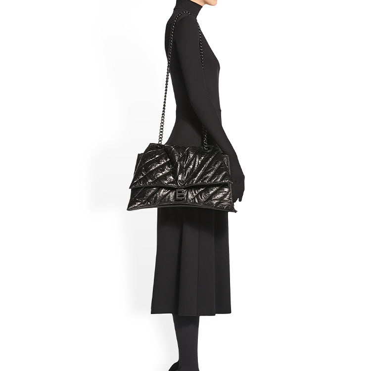 (WMNS) Balenciaga Crush Large Chain Bag Quilted 'Black' 716332210IY1000