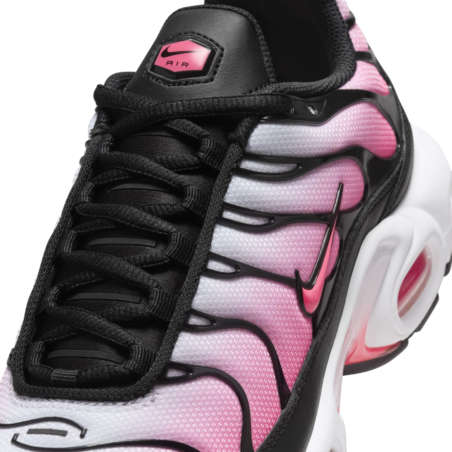 (WMNS) Nike Air Max Plus 'Black Hot Punch' DZ3670-002