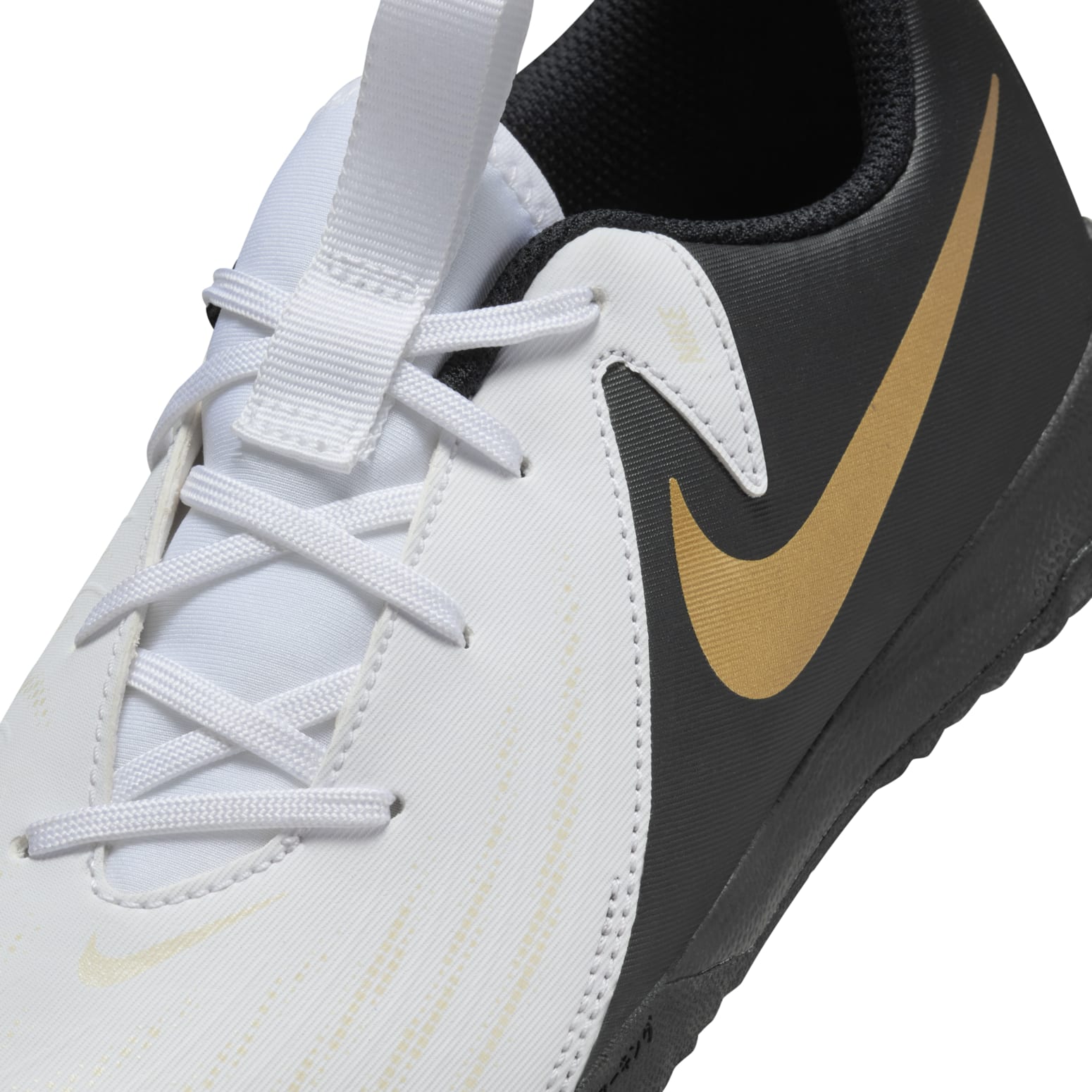 (GS) Nike Phantom GX 2 Academy 'White Metallic Gold Black' FJ2609-100