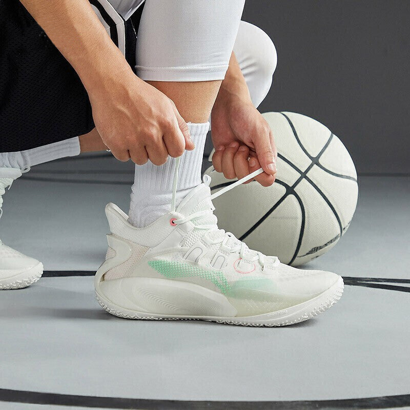 Li-Ning Sonic 9 Low 'Milk White' ABAR039-5