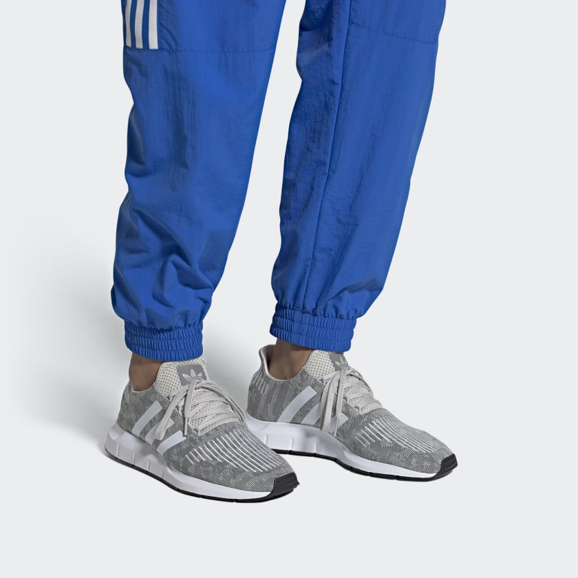 adidas Swift Run Shoes 'Grey White' EF5438