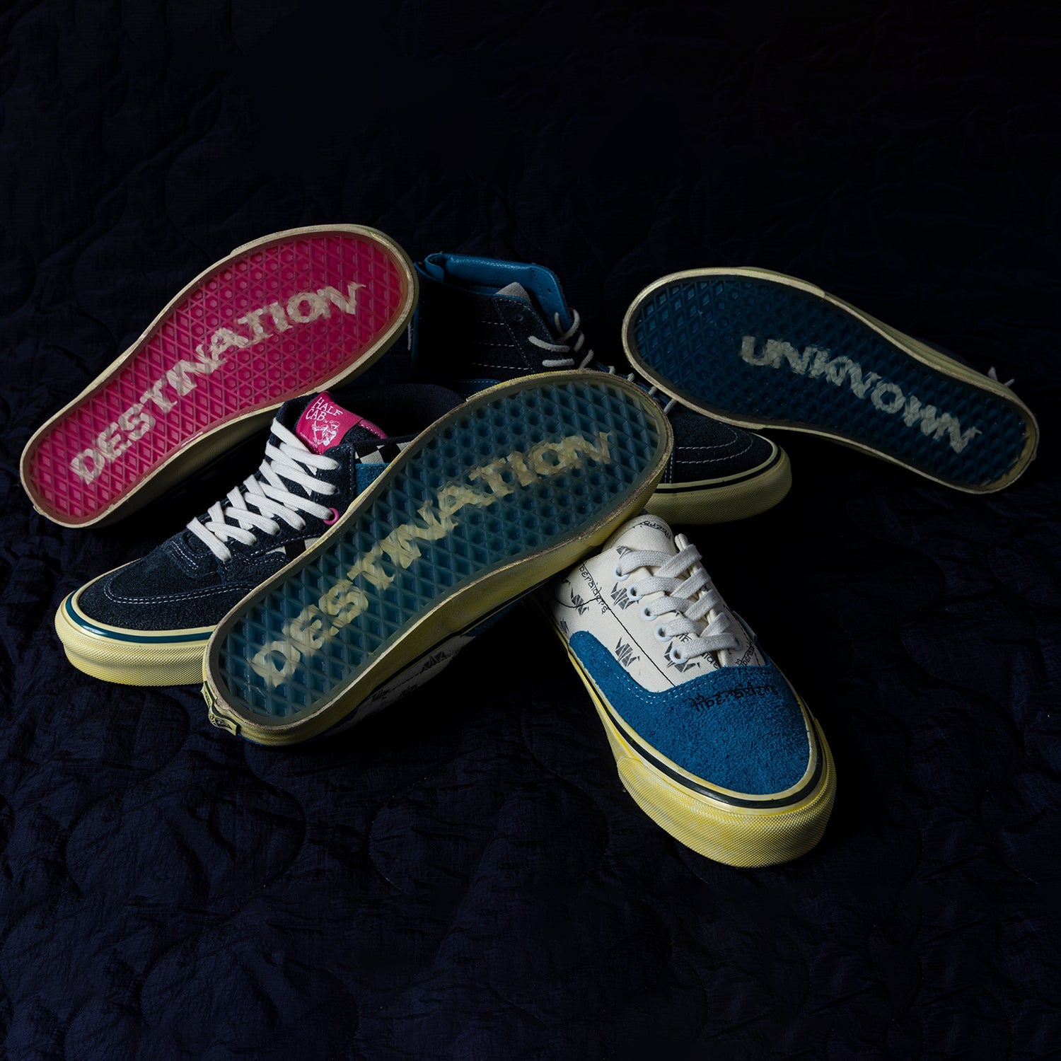 Vans Classics Half Cab 33 DX x Liberaiders VN0A5KX6BZU