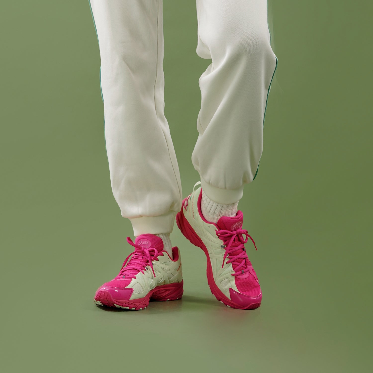 ASICS x 8ON8 Gel-Kahana TR 'Red' 1203A236-500