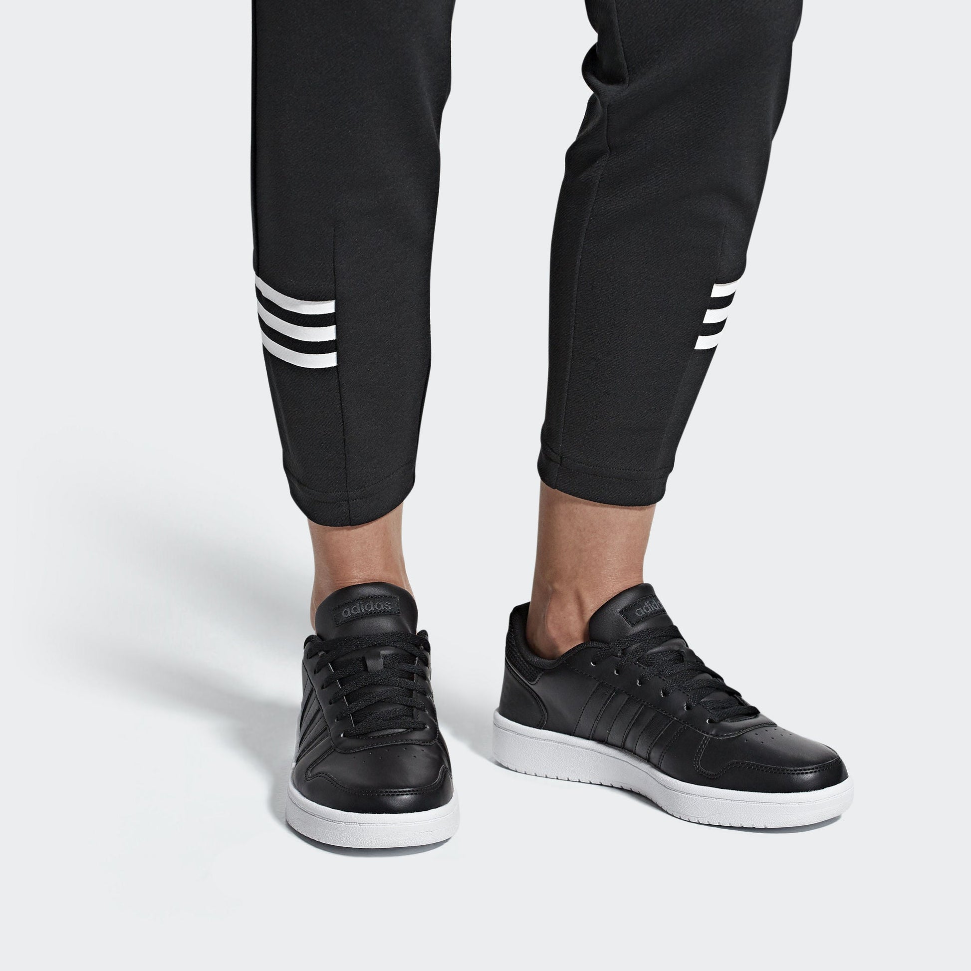 (WMNS) adidas Hoops 2.0 'Black' B42095