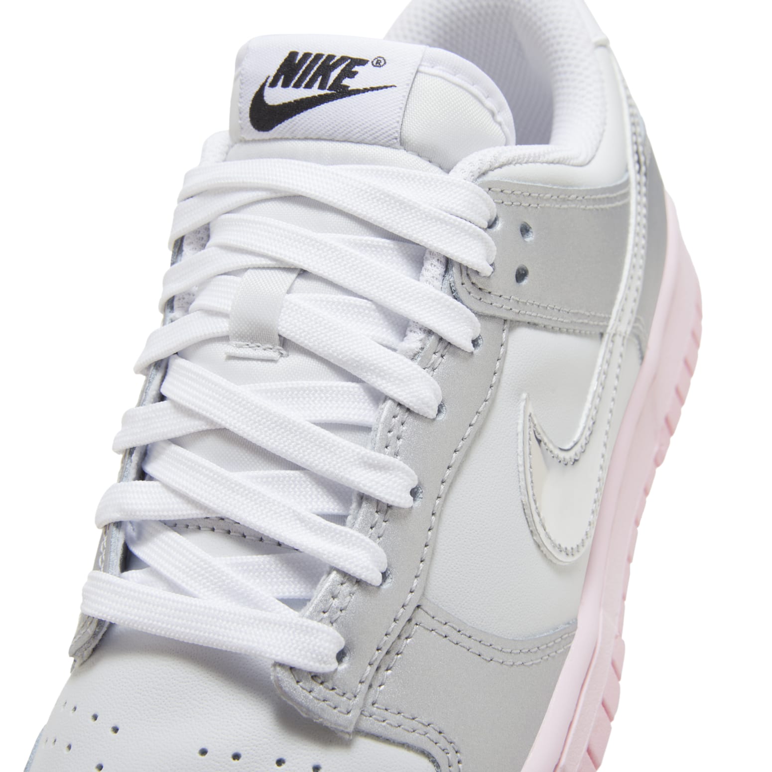 (WMNS) Nike Dunk Low LX 'Metallic Silver Pink' HM3698-006
