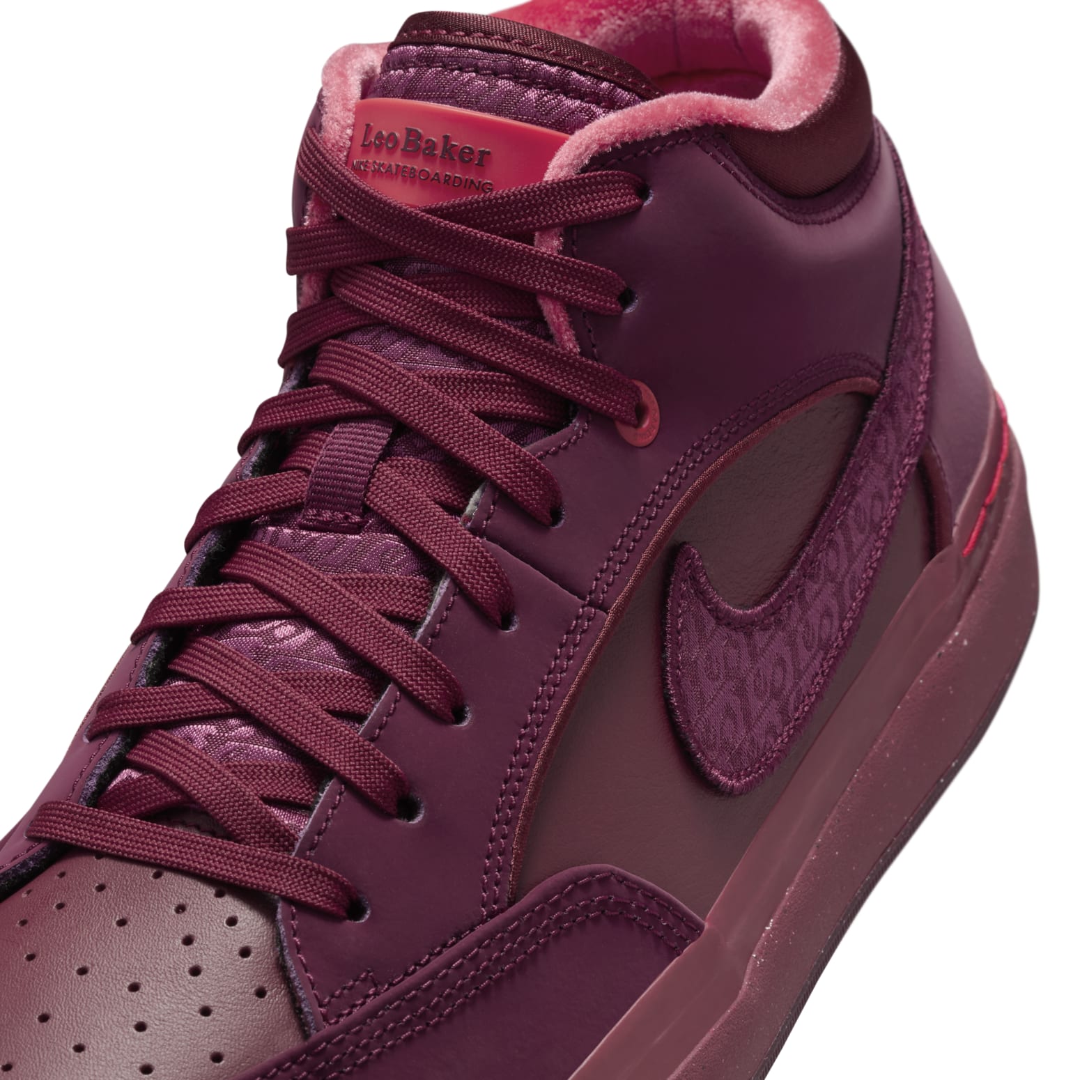 Nike SB React Leo Premium 'Dark Beetroot' FQ7639-600