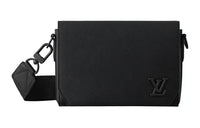 LOUIS VUITTON Takeoff Messenger Pm