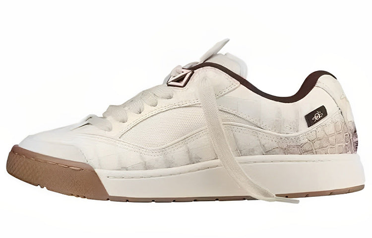 Cactus Jack x DIOR B713 Travis Scott Low-Top Stylish Skateboarding Shoes Men's White Brown