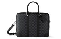 LOUIS VUITTON Porte Documents Voyage