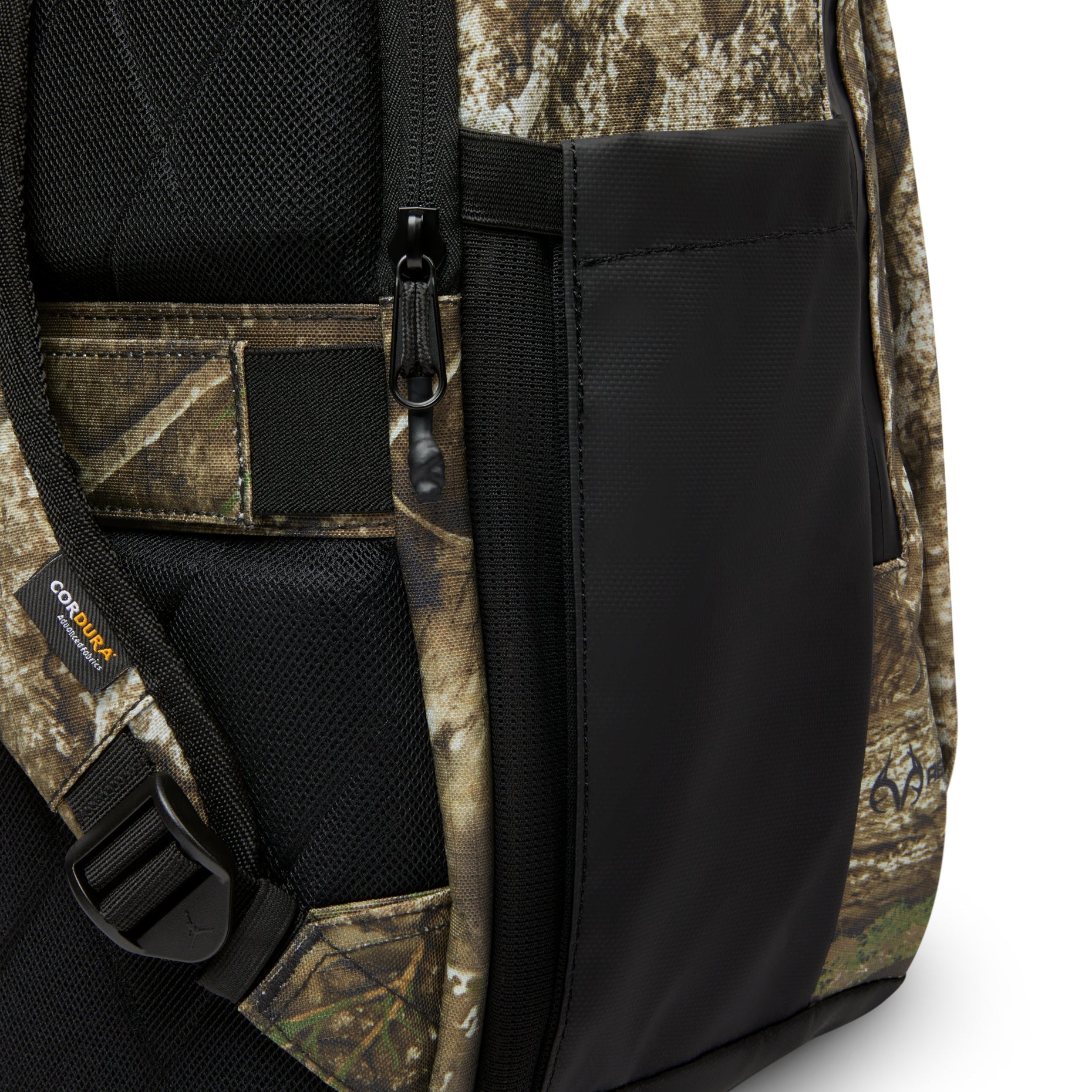 Air Jordan Realtree Backpack 33L 'Black' IQ2939-010