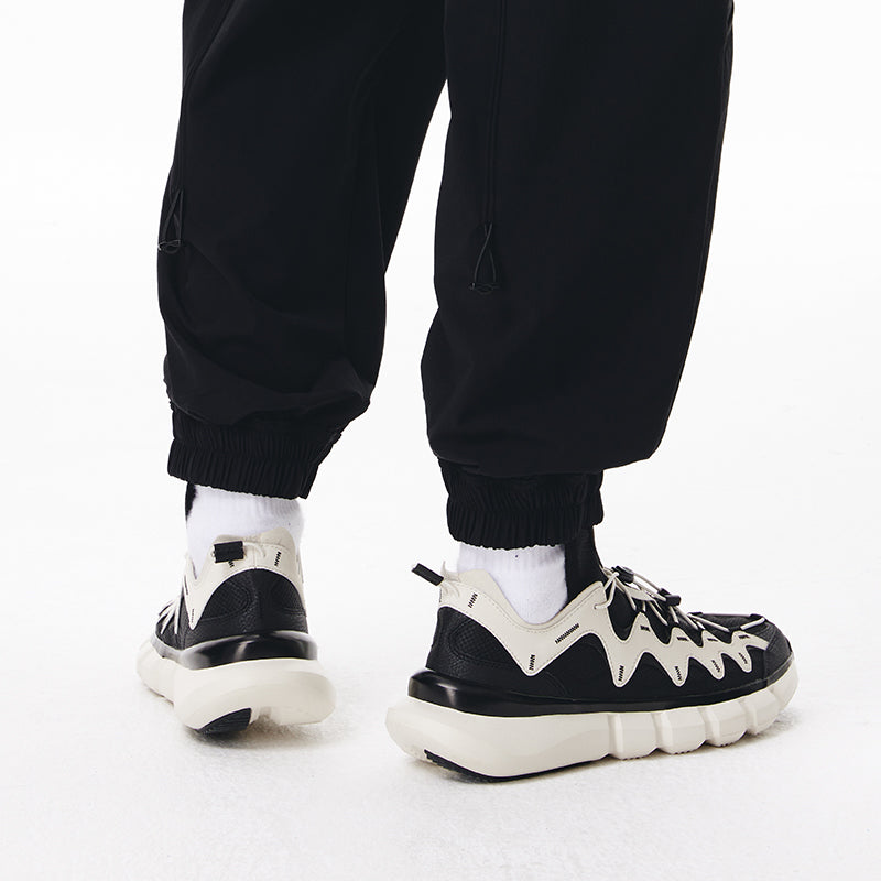 (WMNS) Li-Ning Wade Essence 2.3 Lite 'Black White' LGLS006-3