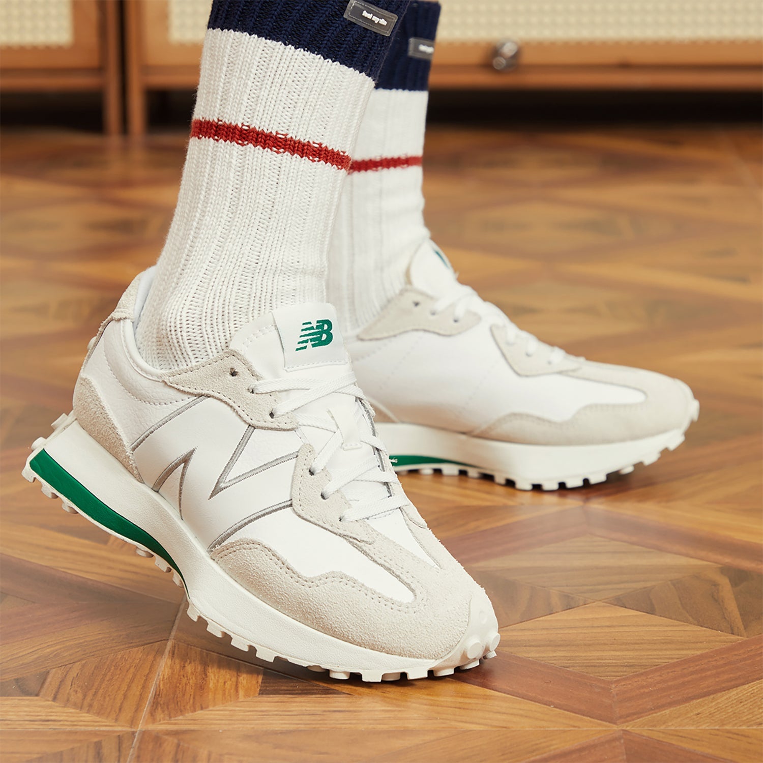 New Balance 327 'White Succulent Green' U327UNP