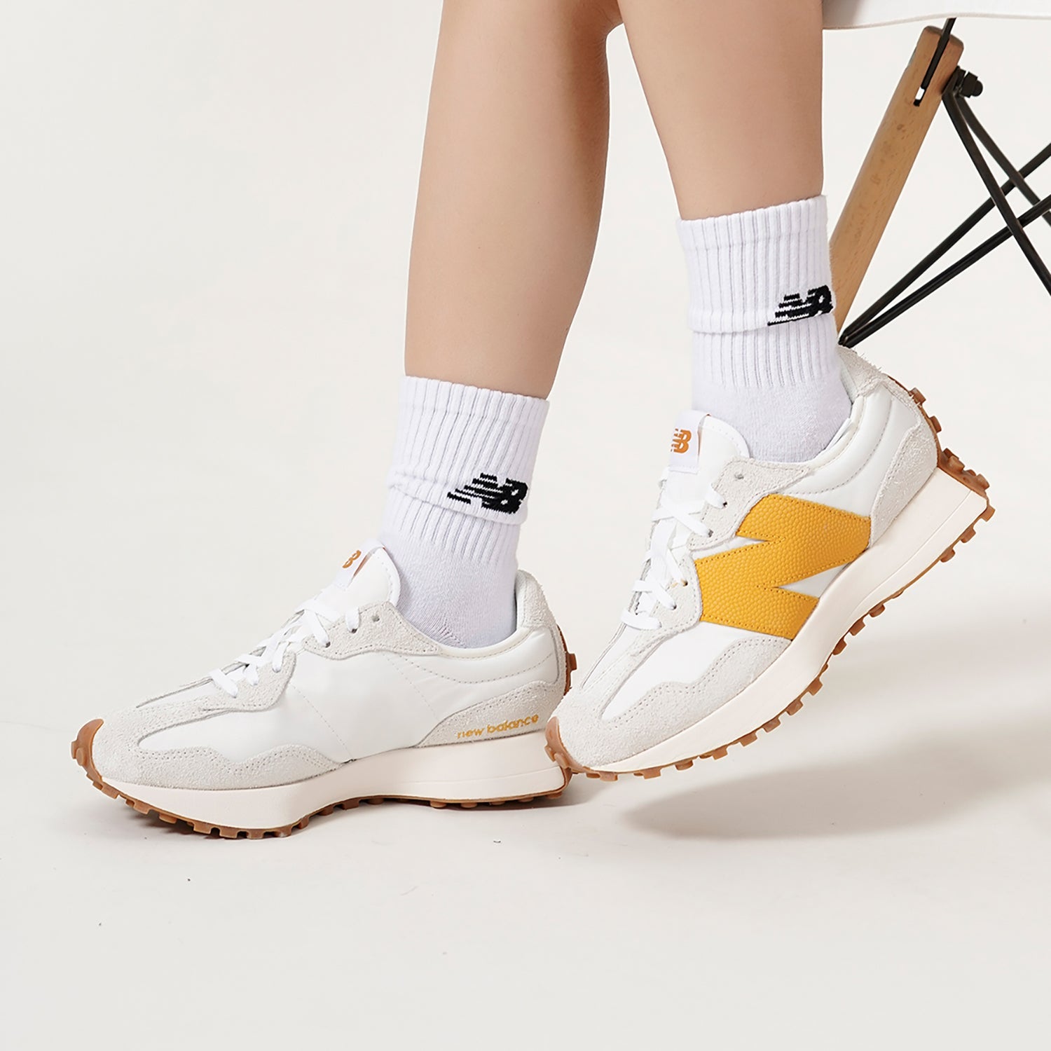 (WMNS) New Balance 327 'Sea Salt Golden Hour' WS327BY
