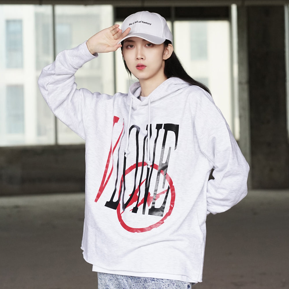 VLONE x Fragment Design Unisex Logo V Grey/Red VLHD17FW003