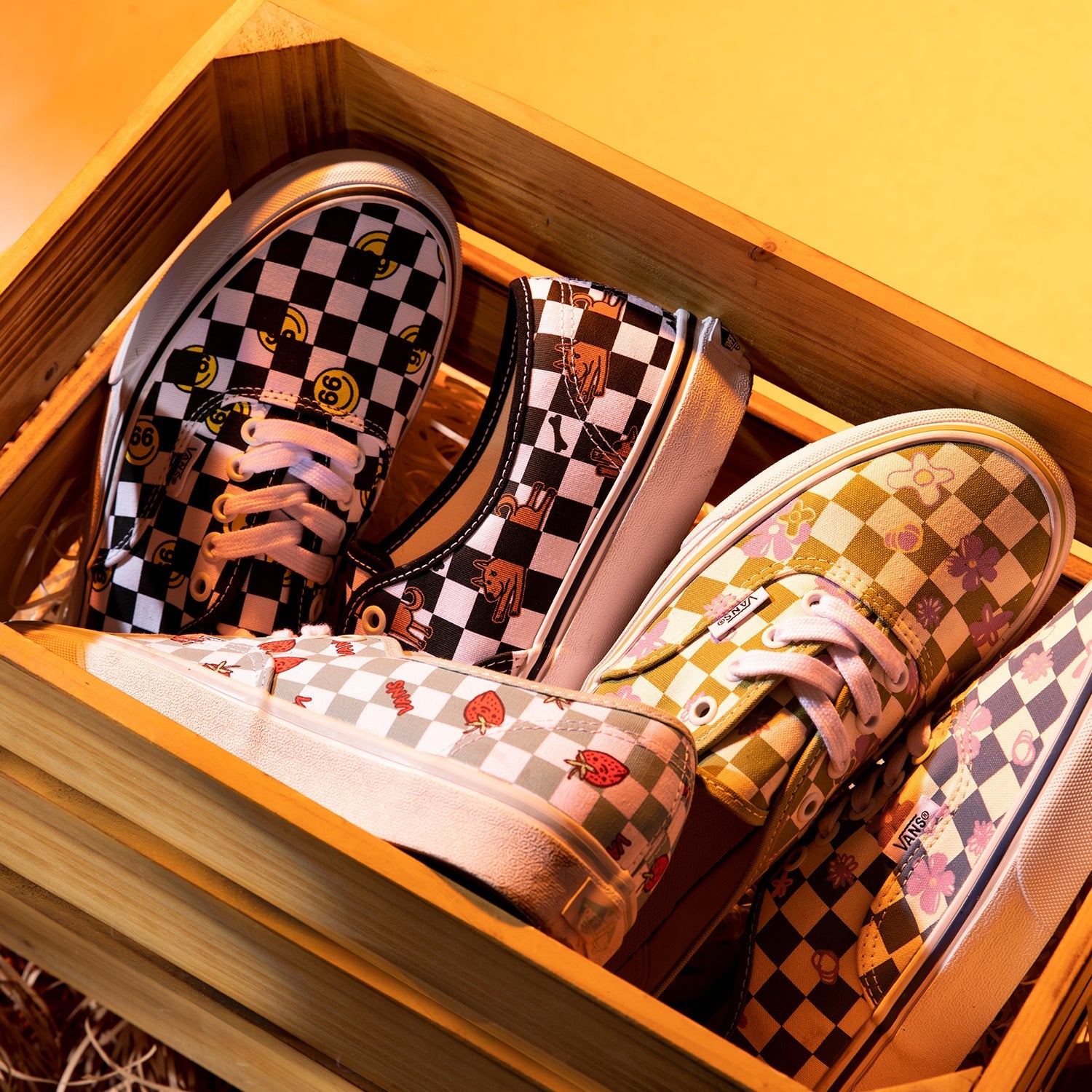 Vans Wallpaper Authentic 'Black White' VN0A5KS9BP6