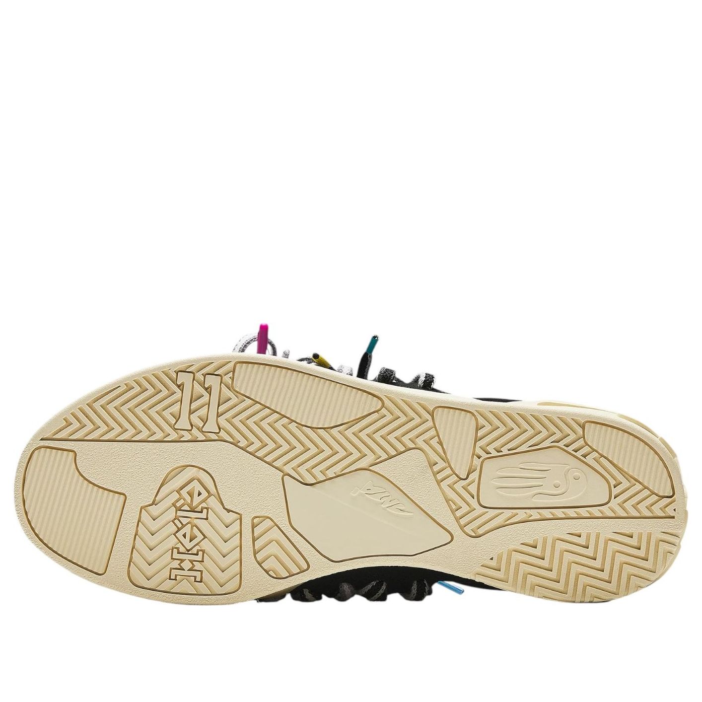 ANTA x Kyrie Irving Hela Style Roots 'Black' 8125A1810S-2