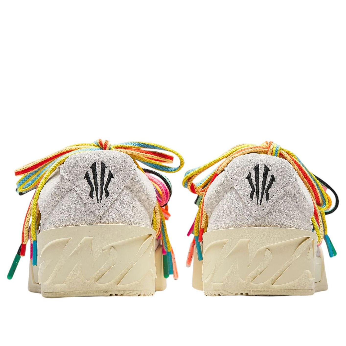 ANTA x Kyrie Irving Hela Style Roots 'White' 8125A1810S-1