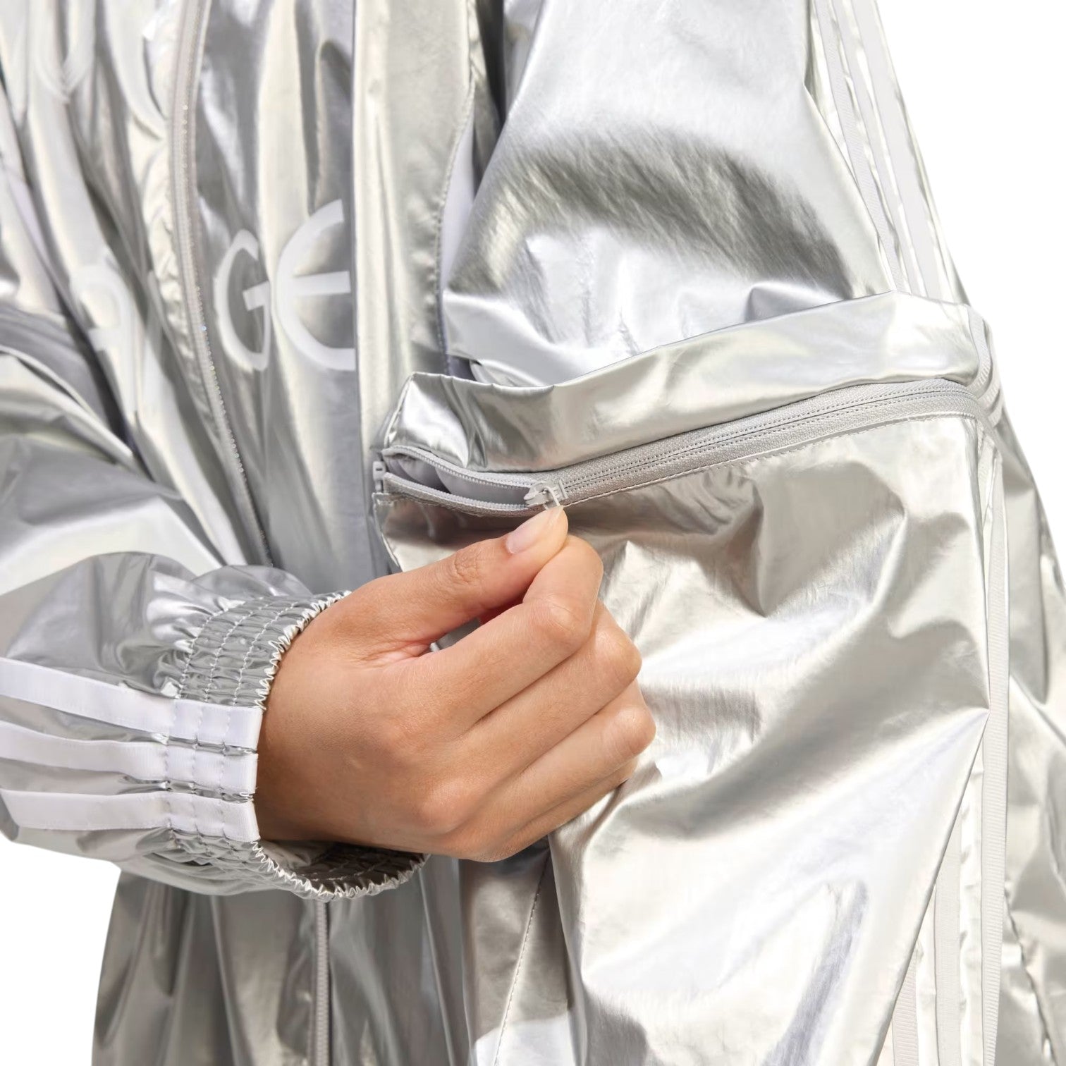 (WMNS) adidas Adilenium Season 4 Team Geist Oversized Silver Track Top 'Silver Metallic' KE9784