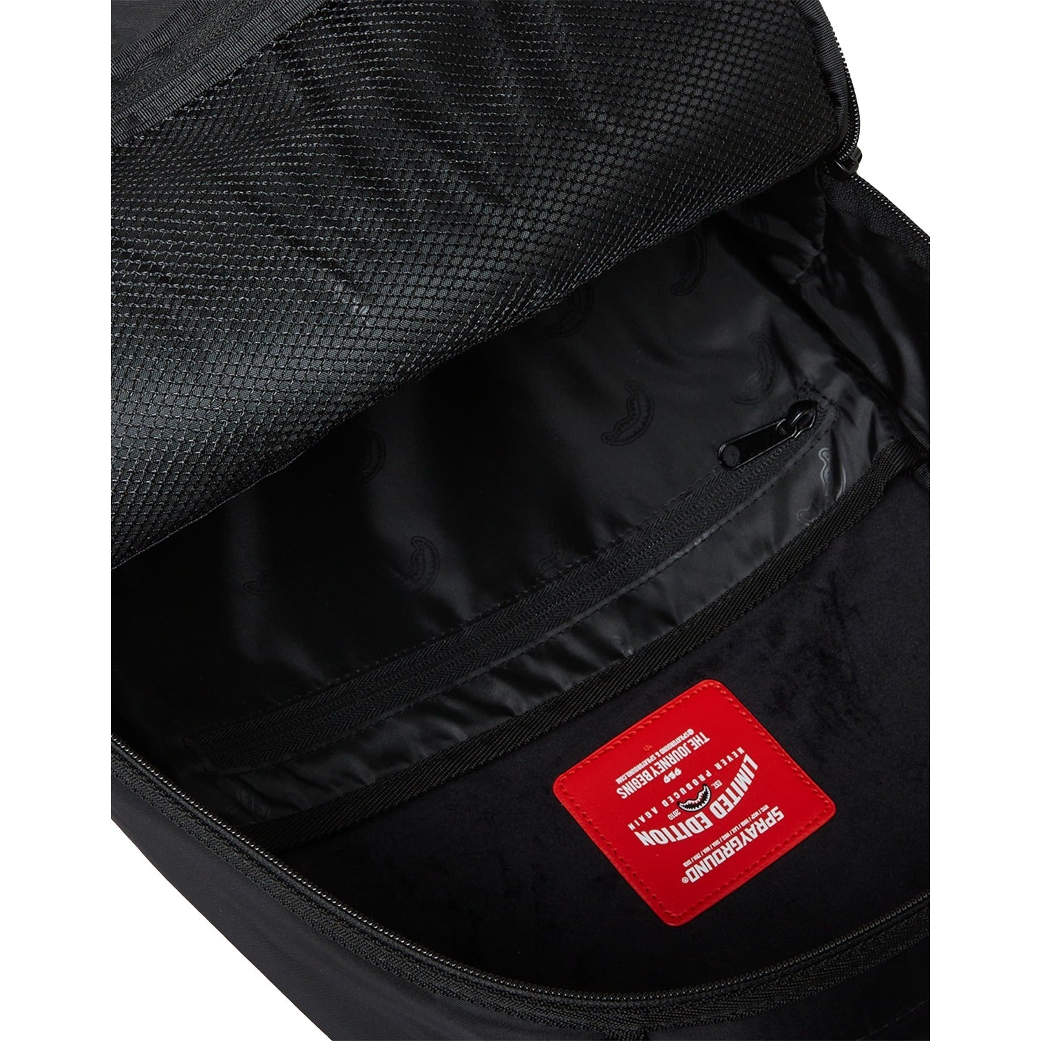 Sprayground Shark Central Nylon Backpack 'Black' W1145711